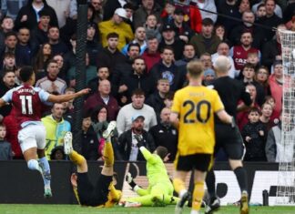 Муса Диаби со гол и асистенција и донесе триумф на Астон Вила