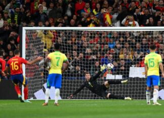 Шпанија и Бразил одиграа дуел со шест гола и без победник