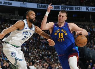 Денвер го загуби дербито, Далас славеше кај Сакраменто