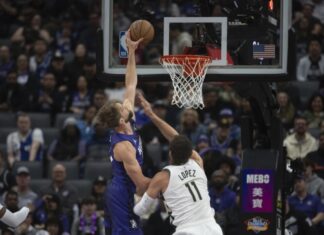 Сакраменто го „збриша“ Милвоки и го прекина неславниот рекорд