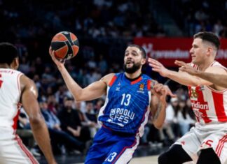 Црвена Звезда не само што не му помогна на Партизан туку и се посрамоти