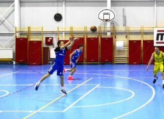 Две „луди“ тројки од своја половина на младиот кошаркар на МЗТ Скопје (ВИДЕО)