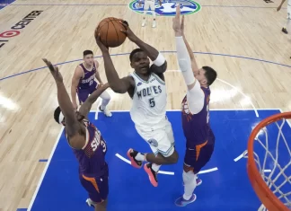 Феникс повторно поразен, Индијана израмни против Милвоки