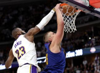 Јокиќ го предводеше Денвер до победа над Лејкерс во првиот плејоф натпревар