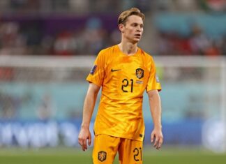 Холандија сепак остана без Френки де Јонг