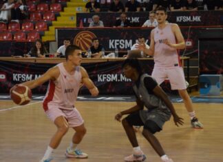 Македонските младинци подобри од американскиот колеџ тим