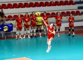 Младите македонски одбојкарки го почнуваат настапот на Балканијадата