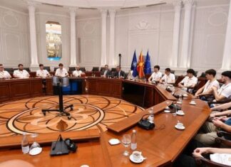 Златните момчиња на прием кај Премиерот, Мицкоски и Министерот, Ристовски (ГАЛЕРИЈА)