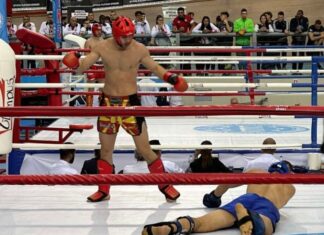 Илиоски го нокаутира Гркот, Христос среде Атина, за ново финале (ВИДЕО)