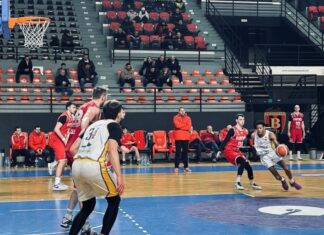 Кожув и Феникс славеа над фаворитите Чаир и Работнички