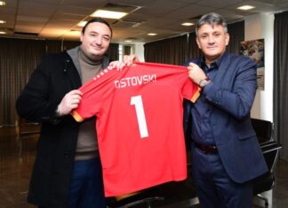 Состанок на претседателот на ФФМ, Масар Омерагиќ со Министерот за спорт, Борко Ристовски