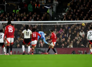 Мартинез му донесе победа на Манчестер Јунајтед кај Фулам (ВИДЕО)