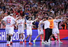 Шипиќ со гол во последната секунда ја одведе Хрватска до полуфиналето на Мундијалот (ВИДЕО)