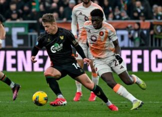 Рома стигна до важни три бода (ВИДЕО)