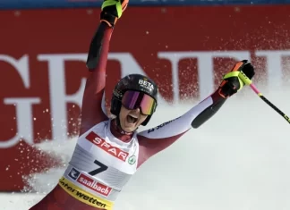 Стефани Вениер е нова светска шампионка во Супер-велеслалом (ВИДЕО)