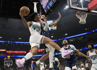 Мајами и Мемфис го комплетираа списокот за НБА плеј-офот