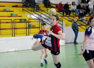 Вардарки доминантни против Куманово