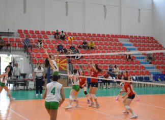 Младите македонски одбојкарки со пораз го почнаа Балканското првенство (ГАЛЕРИЈА)