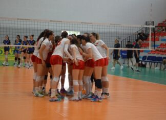 Младите македонски одбојкарки убедливи во дуелот со Косово