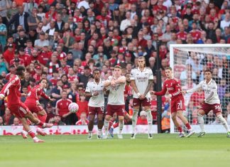 Ливерпул го доби дербито против Арсенал (ВИДЕО)