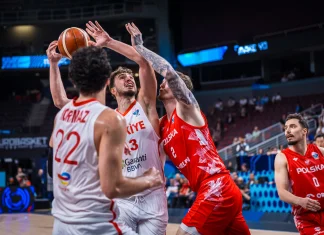 Турција е првиот полуфиналист на Евробаскетот