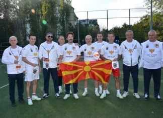 Тимот на кликаат Жан Митрев одигра уште еден квалитетет натпревар во шут-бал (ГАЛЕРИЈА)