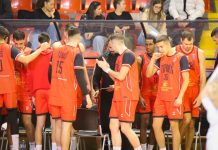 Тиквеш убедлив на гостувањето кај Ангели