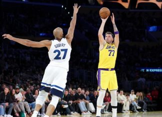 Дончиќ со 49 поени си обезбеди место во одбраното друштво (ВИДЕО)