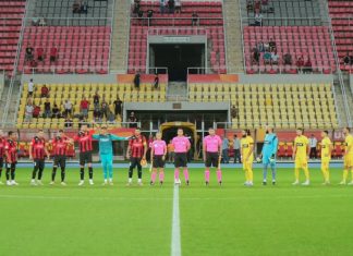 Вардар или Струга ТЛ, кој ќе презими на првото место во ПМФЛ !?