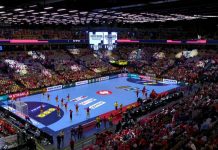 Кој ќе и се приклучи на Данска во полуфиналето на Европското првенство