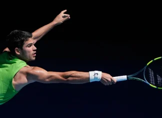 Карлос Алкараз и Данил Медведев во осминафинале на Австралија Опен (ВИДЕО)