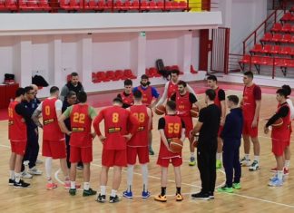 Новиот селектор Берокал ја направи првата прозивка на македонските кошаркари (ВИДЕО)