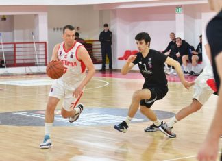 Работнички со стотка славеше во дуелот со Ангели