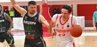 ФОТО: МКФ https://man.mkd.basketball/post/mtel-super-liga-mazi-efremovski-do-rekordni-50?fbclid=IwY2xjawQetRVleHRuA2FlbQIxMQBicmlkETFrTnJlRVdhN1pwT0pCZmdFc3J0YwZhcHBfaWQQMjIyMDM5MTc4ODIwMDg5MgABHr51I9UyjpbPeg5n7CWnCpHTmluT80bMd5KKs73tOYGyGwL6SLsqRsq-TRJp_aem_NRwnUPZsln_Pm92GmmfkCQ
