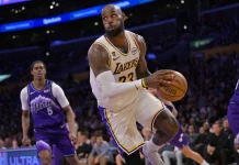 Леброн сам ќе мора да ги носи Лејкерси во плеј-офот