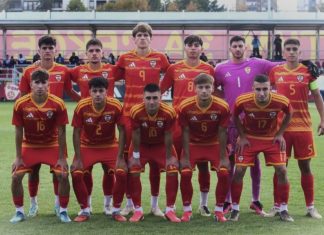 Македонските младинци во Битола ја пречекуваат Црна Гора